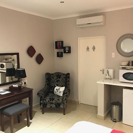 44 On Brownlee Hotel Kokstad  Exterior photo