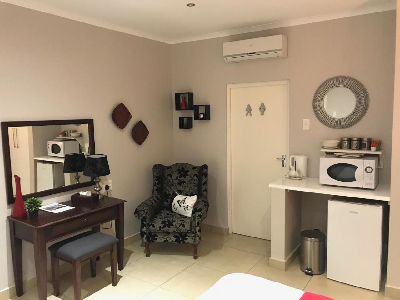 44 On Brownlee Hotel Kokstad  Exterior photo