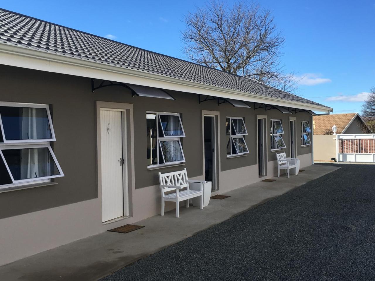 44 On Brownlee Hotel Kokstad  Exterior photo